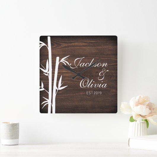 Moderne bruid en bruidegom aangepaste naam en datu vierkante klok (Huis)