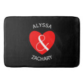 Moderne bruid en bruidegom rood hart gebogen tekst badmat (Voorkant)