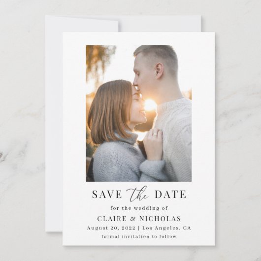Moderne bruidsfoto slaat de datum op save the date (Voorkant)