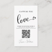Moderne bruiloft Capture de liefde Qr Code Informatiekaartje (Voorkant)