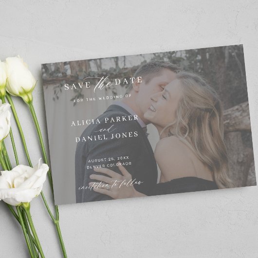Moderne bruiloft met fotobedekking save the date