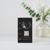 Moderne bruiloft RSVP QR code-witte bloemen Visitekaartje (Staand voorkant)