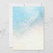 Moderne bruiloft zomer blauwe oceaan strand bruilo kaart (Achterkant)