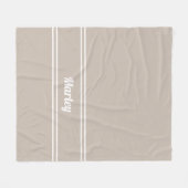 Moderne Bruine Minimaal Naam Monogram Script Beige Fleece Deken (Voorkant (Horizontaal))