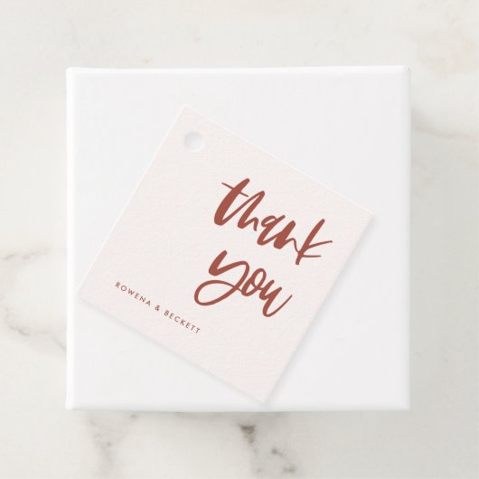 Moderne bruine sneeuwroze bruiloft bedankjes labels (In situ)