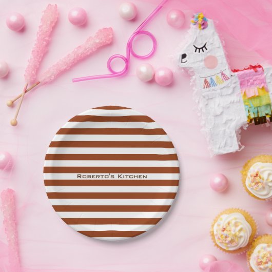 Moderne bruine strepen op elke kleur met aangepast papieren bordje (Feest)