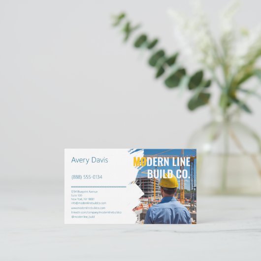Moderne Brush-Edge Bouwfoto Visitekaartje (Staand voorkant)
