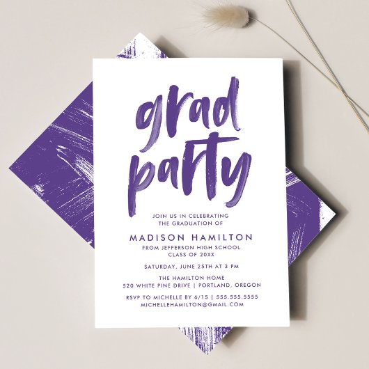 Moderne Brush Script Paarse Afstudeerfeest Kaart