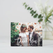 Moderne Brush Script Trouwfoto Dank Je Wht Briefkaart (Staand voorkant)