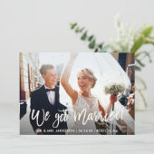 Moderne Brush Script We Got Married Trouw Aankondiging (Staand voorkant)