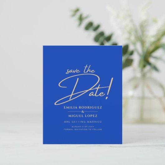 Moderne budget Royal Blue Monochrome Wedding (Staand voorkant)
