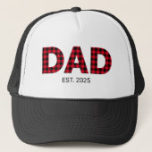 Moderne Buffalo Plaid Vader Oprichtingsdatum Trucker Pet (Voorkant)