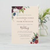 Moderne Burgundy Navy Blush Bloemen Bruiloftsinvit Kaart (Staand voorkant)