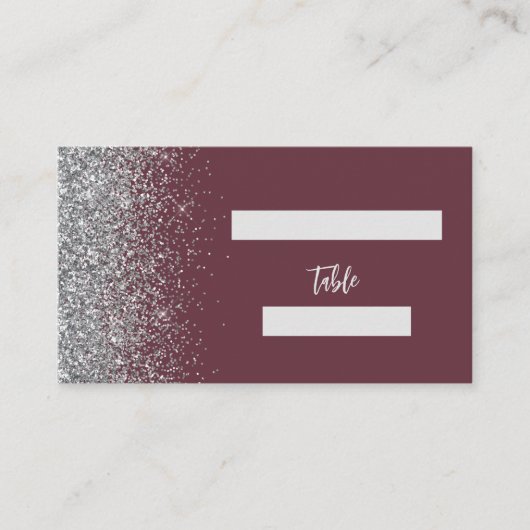 Moderne Burgundy Zilveren Glitter Bruiloft Plaatskaartje (Voorkant)