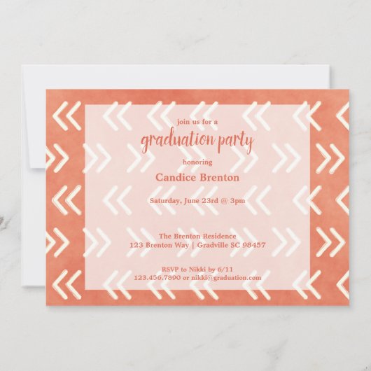 Moderne Burnt Oranje Pijl Afstuderen Uitnodigingen (Achterkant)