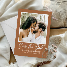 Moderne Burnt Oranje QR-code Save the Date Wedding Kaart