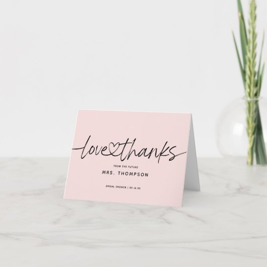 Moderne Calligraphy Bruidsdouche Roze Roze Vouwkaa Bedankkaart (Voorkant)