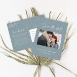 Moderne casual script b typografie bruiloft aankon aankondigingskaart<br><div class="desc">Moderne,  stijlvolle,  elegante typografische bruiloft met script,  behalve het briefkaart van de datumfoto. Moderne,  minimale stijlvolle vormgeving. stoffige blauwe en witte kleuren kunnen worden aangepast.</div>