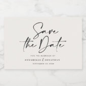 Moderne casual script zwart save the date bruiloft sparkling wijnetiket (Enkel label)
