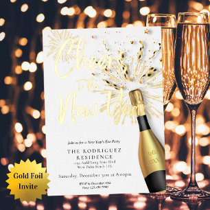 Moderne Champagne proost op het nieuwe jaar feest Folie Uitnodiging