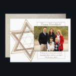 Moderne Chanoeka Sepia Gouden Ster van David Foto Feestdagenkaart<br><div class="desc">Minimale klassieke gouden Bar/Bat Mitzvah en Hanukkah moderne ster van David tegen een solide achtergrond creëer een elegant,  gesofisticeerd design. Voor andere coördinerende kleuren of passende producten,  bezoek JustFharryn @ Zazzle.com of contacteer de ontwerper,  c/o Fharryn@yahoo.com Alle voorgebe*houde rechten. #zazzlemade #christmasdecor</div>