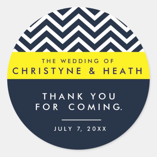 Moderne Chevron Navy Blauwe Gele Feeststicker Ronde Sticker (Voorkant)