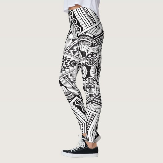 Moderne Chic Black en White Tribal Tattoo Pattern Leggings (Links)