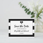 Moderne chic Black en White Wedding Save the Date Aankondigingskaart (Staand voorkant)