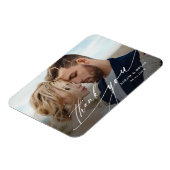 Moderne chic Calligraphy Wedding Photo Magneet (Linkerzijde)