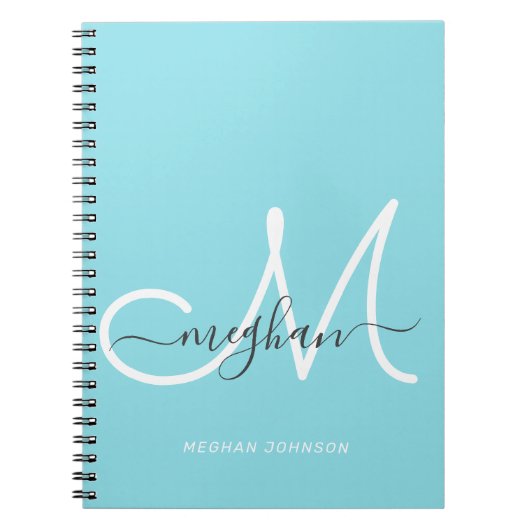 Moderne Chic Lichtblauwe Witte Script Monogrammeer Notitieboek (Voorkant)