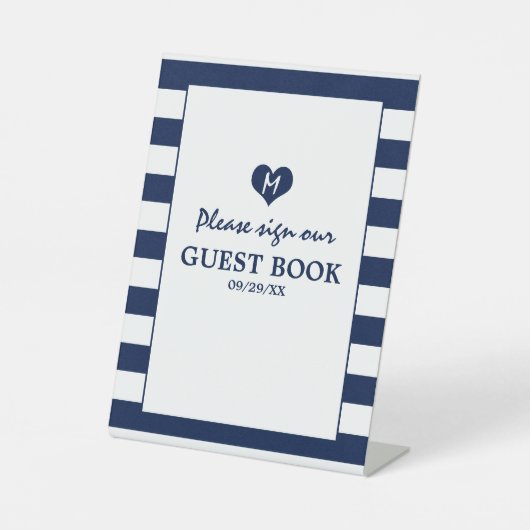 Moderne Chic Navy Blauwe & Witte Bruiloft Reclamebord Met Voetstuk (Voorkant)