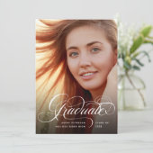 Moderne Chic Script Afstuderen Fotoaankondiging Aankondiging (Staand voorkant)