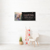 Moderne Chic Script Roze Goud Afstudeerfoto Spandoek (Insitu)
