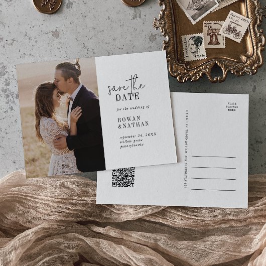 Moderne Chique Zwart-Wit QR Code Save the Date Uitnodiging Briefkaart