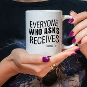 Moderne Christelijke Bijbelvers Mattheüs 7:8 Mok