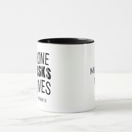 Moderne Christelijke Bijbelvers Mattheüs 7:8 Mok (Midden)