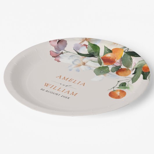 Moderne citrus sinaasappels en groen bruiloft papieren bordje (Gekanteld)