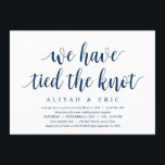 Moderne Clean Rustic, Navyblauw, Trouw Elopement Kaart<br><div class="desc">Moderne Clean Rustic,  uitnodigingskaartje met Navy Blauwe letter Script thema (met kaart titel: we hebben de knoop doorgehakt). Het is perfect voor uw elopement receptie / na-feestje. Voeg uw details toe in bijpassend zwart lettertype / lettering.

#TeeshaDerrick</div>