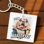 Moderne Comic Simple Grunge Custom Pet Photo Sleutelhanger<br><div class="desc">Dit eenvoudige en klassieke ontwerp is samengesteld uit serif typografie en voegt een douanefoto van uw huisdier toe.</div>