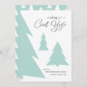 Moderne Cool Yule Script Mint Green Trees Feestdagenkaart
