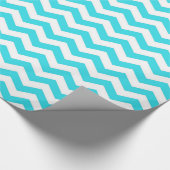 Moderne, coole, trendy aqua blauw chevron cadeaupapier (Hoek)