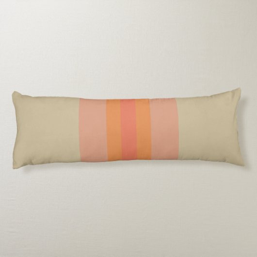 Moderne Coral Beige Striped Pattern Lichaamskussen (Achterkant)