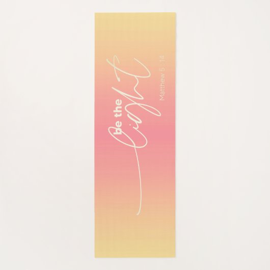Moderne Coral Peach Ombre "Be the Light"-scripts Yogamat (Achterkant)