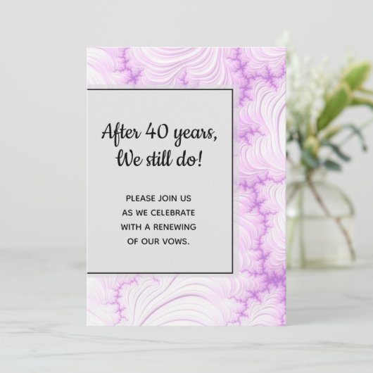 Moderne Crème Witte en Paarse Fractal Huwelijksbel Kaart (Staand voorkant)