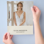 Moderne Custom Photo QR Cream Fotograaf Bedrijf Flyer (Hand)