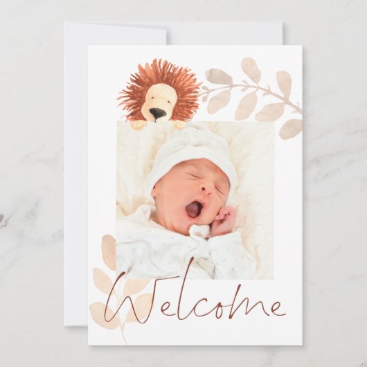Moderne Cute Leeuwenbaby Foto Geboorte Aankondiging (Voorkant)