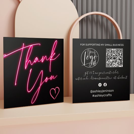 Moderne dank u het script neon roze Qr code Vierkante Visitekaartje