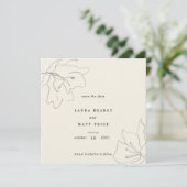 Moderne delicate eierschalen bloemig save the date (Staand voorkant)