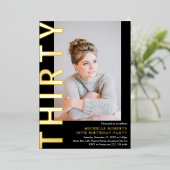 Moderne DERDE Foto 30th Birthday Party Invitation Folie Uitnodiging (Staand Voorkant)