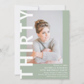 Moderne DERDE Foto 30th Birthday Party Invitation Kaart (Voorkant)